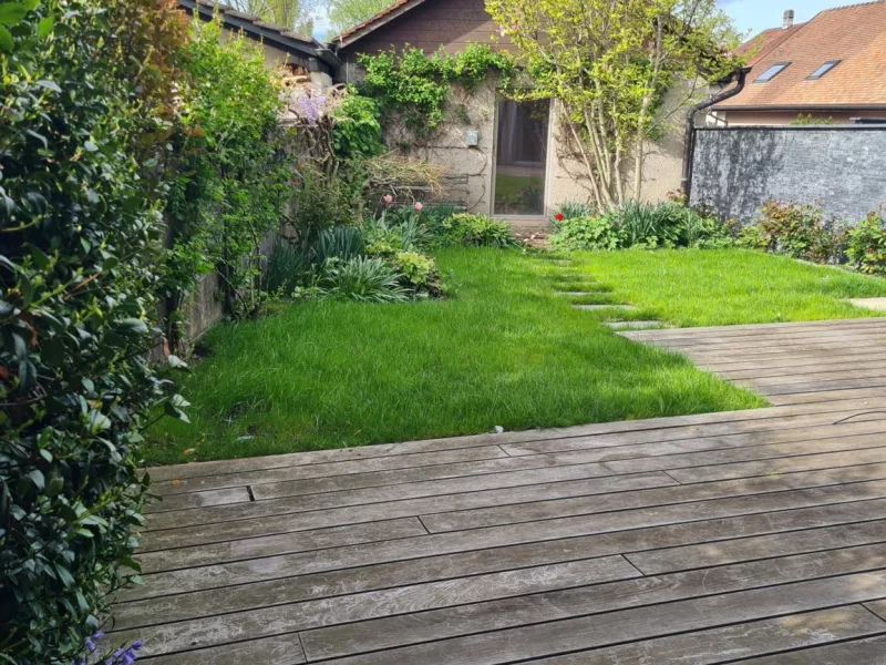 Charmant duplex de 3.5 pièces avec jardin
